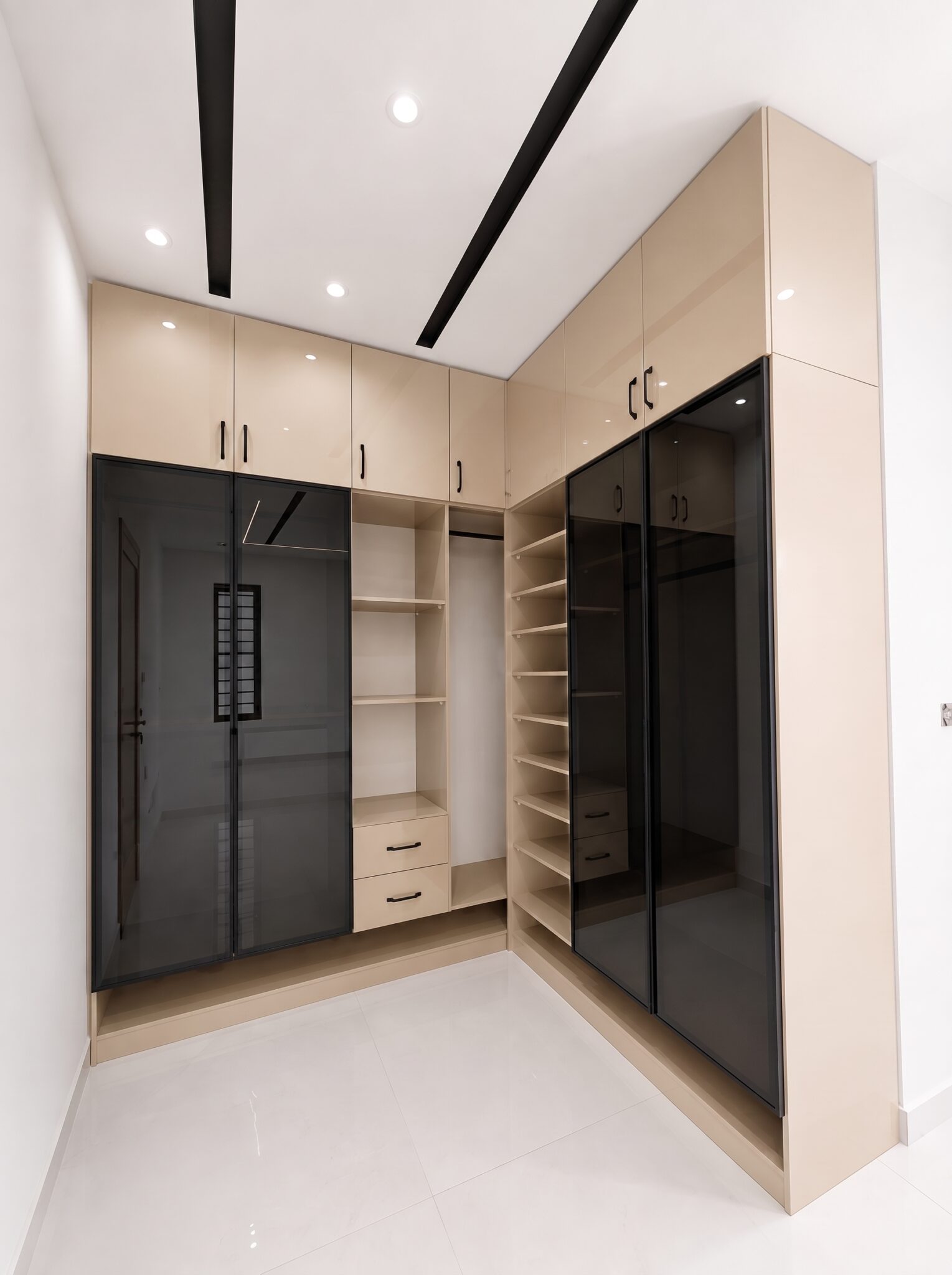 Walk in Closet